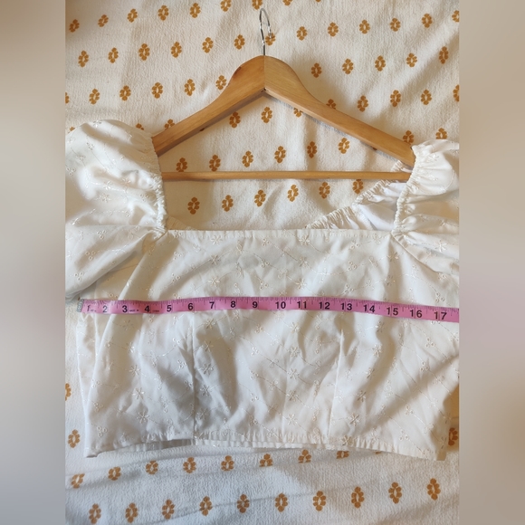 Posie Blouse in Broderie Anglaise in White - Picture 2 of 10